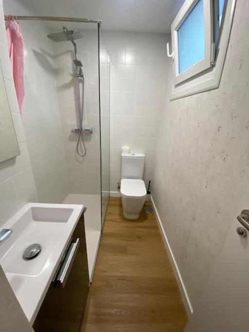 Centrico Piso En Portonovo Apartment Luaran gambar